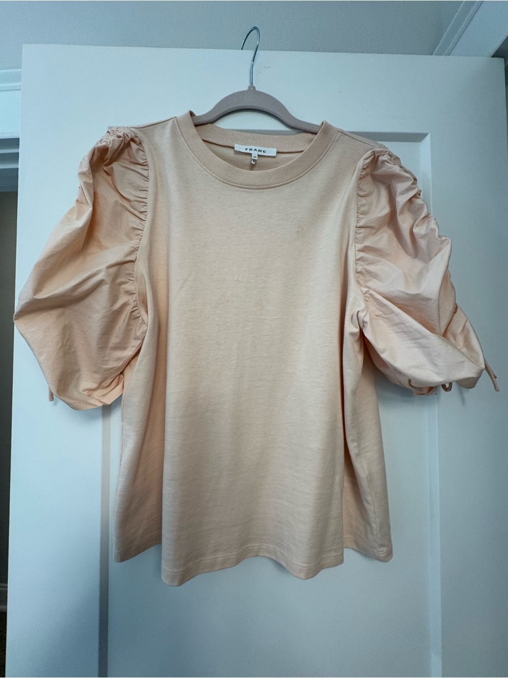 Frame Denim Puff-Sleeve Crewneck Sweatshirt in Peach - Picture 2 of 4